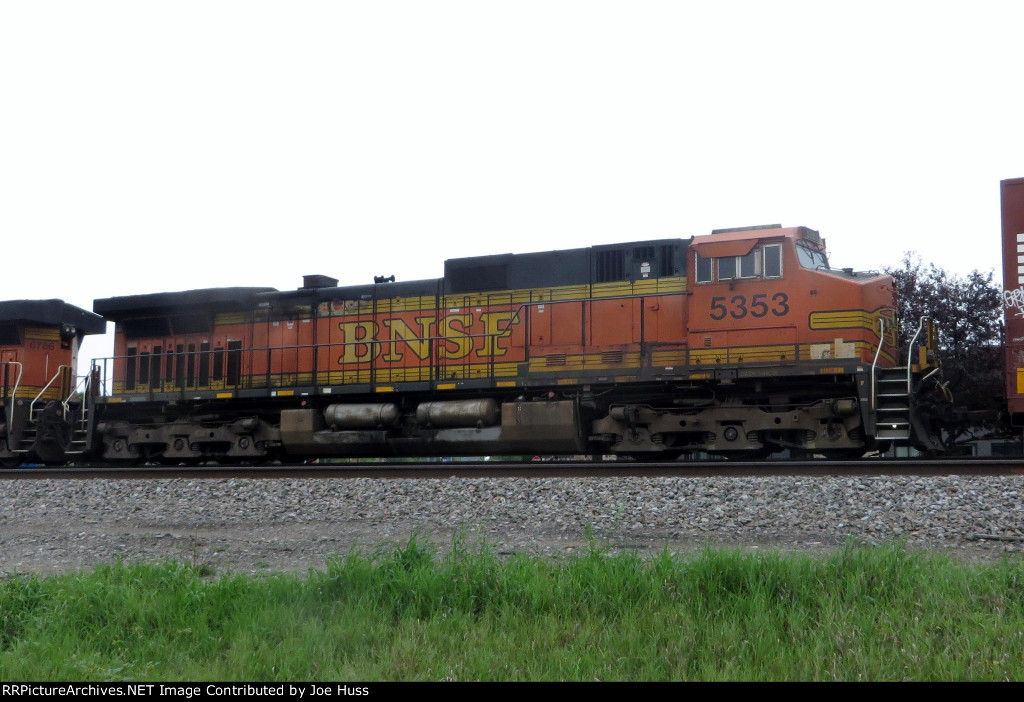 BNSF 5353